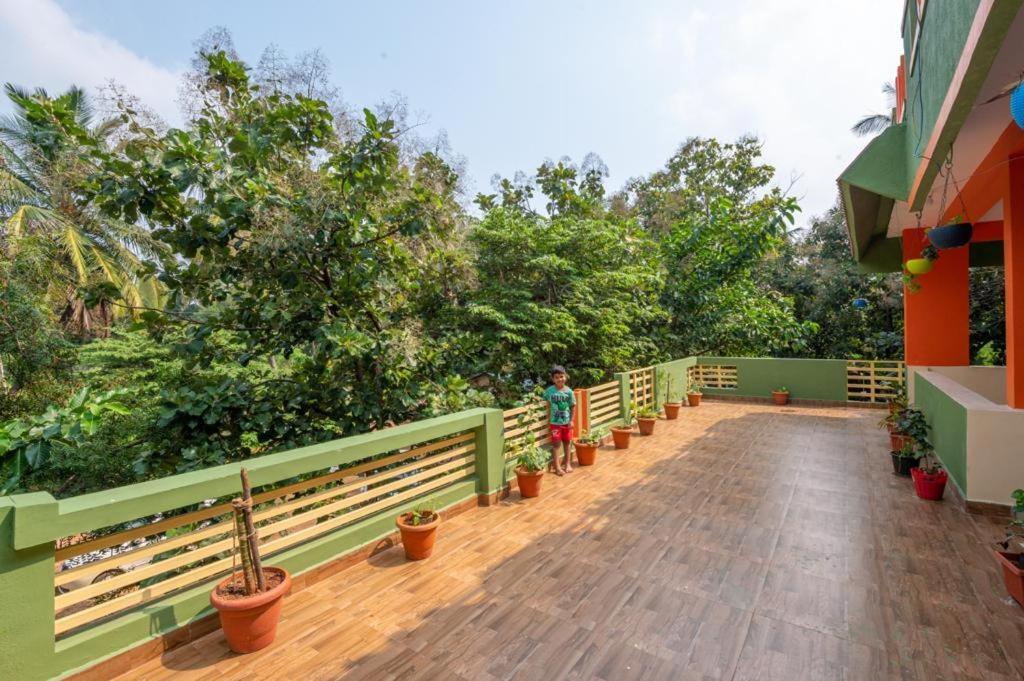 Saptami Hampi Homestay Zewnętrze zdjęcie